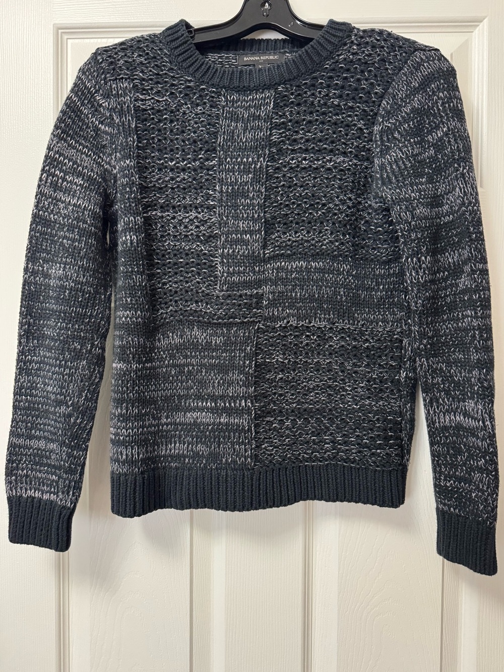 Banana Republic Women’s Black Heather Crewneck Patch-Knit Chunky Cotton Sweater